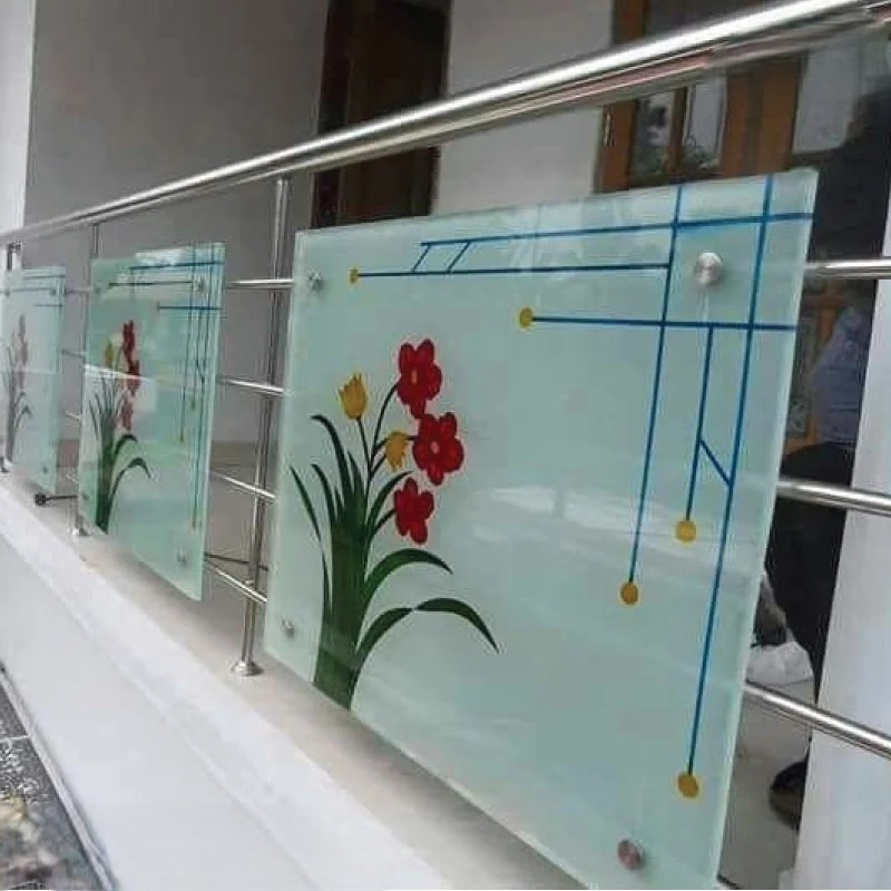 Glass Balcony Railing of Luxury to Your Home | MT-HD-0204